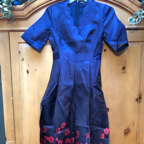 Scalloped neck navy flower long maxi dress - Picture 1 of 4